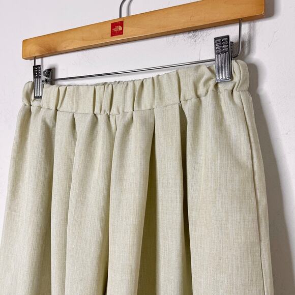 Pretty Little Thing Women's Wide Leg Palazzo Pants 2 Beige High Rise Pleated - Picture 4 of 10